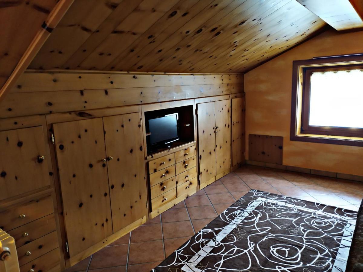 Wood Apartments Livigno Exterior photo