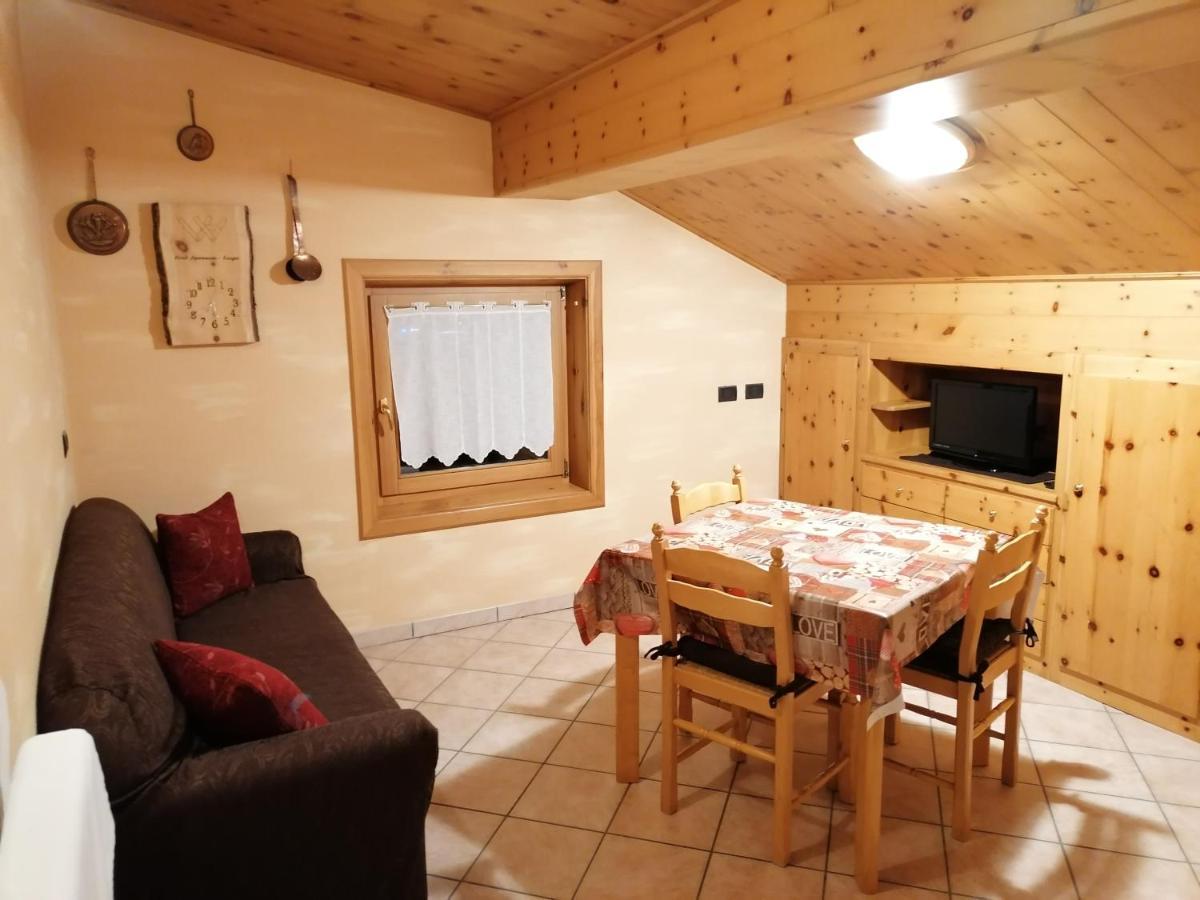 Wood Apartments Livigno Exterior photo
